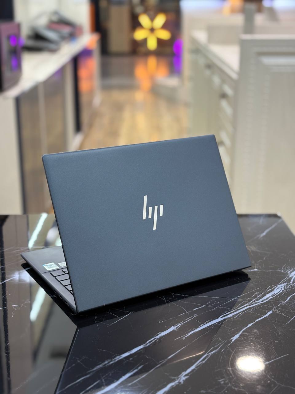 Laptop HP DragonFly G3
